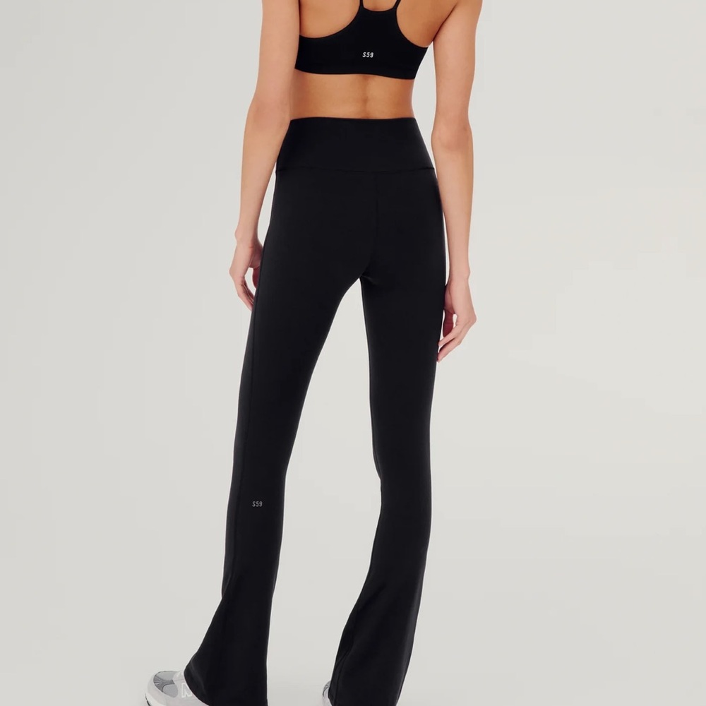 Splits 59 Raquel flared leggings